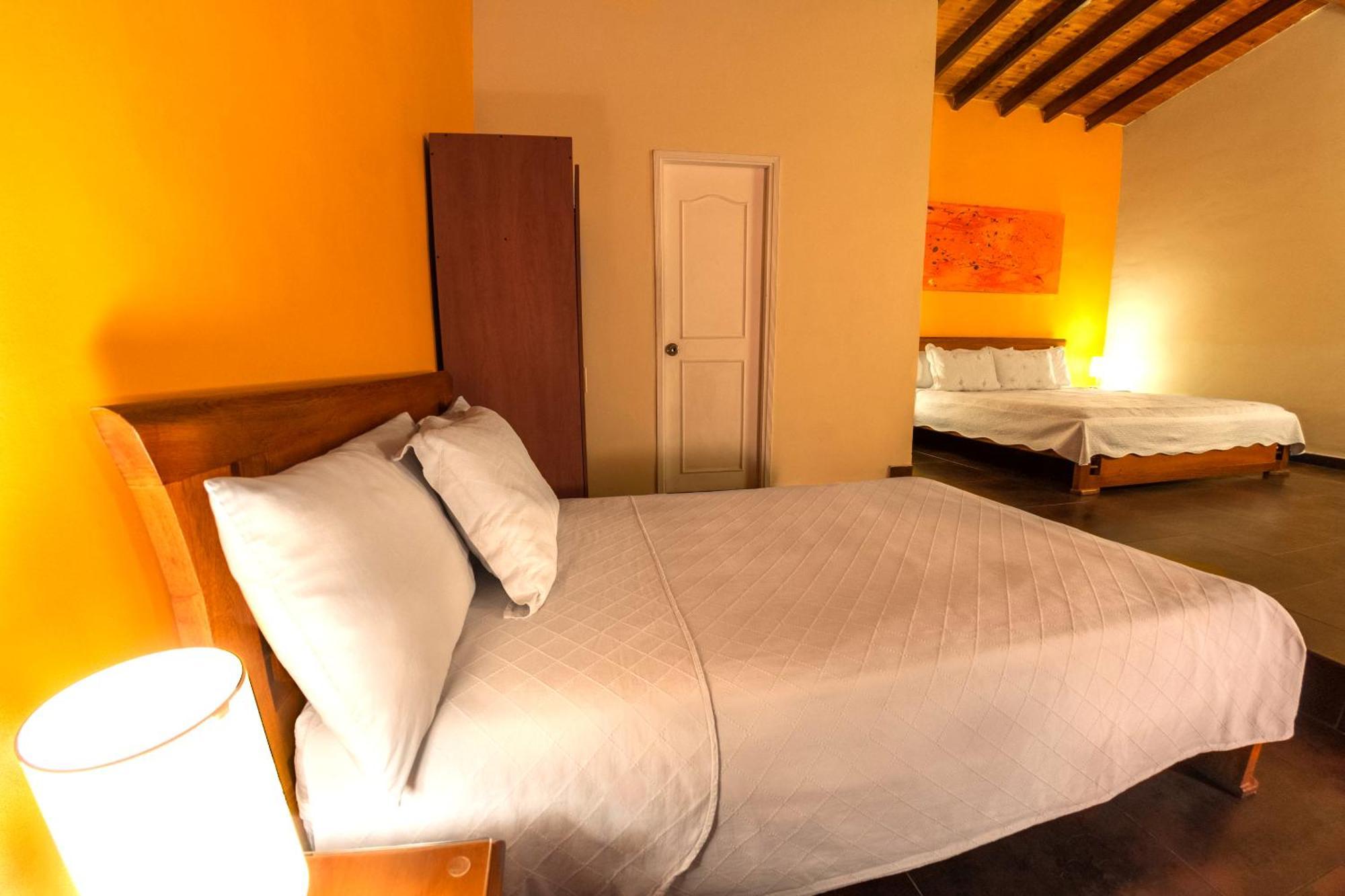 61Prado Hotel Medellín Habitación foto